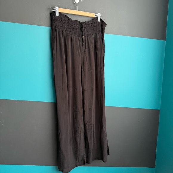 Kate Spade Black Swim Coverup Pants - Picture 3 of 12
